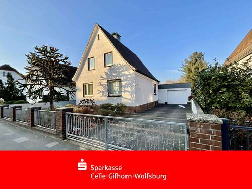 Foto - Haus zum Kaufen in Celle 259.000,00 € 138 m²