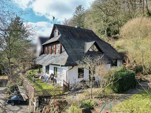 Foto - Haus zum Kaufen in Marburg 650.000,00 € 245 m²