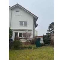 Haus zum Mieten in Karlsdorf-Neuthard 1.500,00 € 96.62 m²