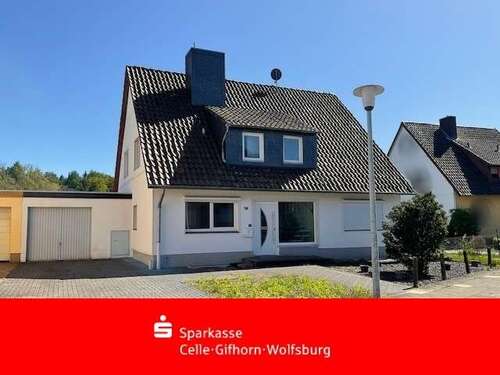 Foto - Haus zum Kaufen in Wolfsburg 250.000,00 € 137 m²