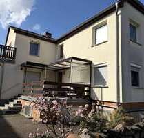 Haus zum Kaufen in Bad Dürrenberg 389.000,00 € 217 m²