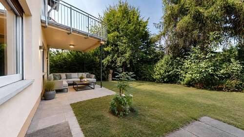 Foto - Haus zum Kaufen in Frankfurt am Main 1.350.000,00 € 248 m²