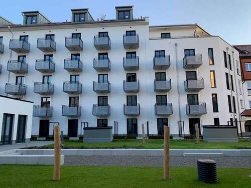 Foto - Wohnung zum Mieten in München 590,00 € 16.36 m²
