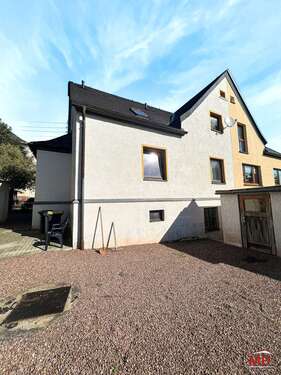 Foto - Haus zum Kaufen in Oelsnitz 128.000,00 € 130 m²