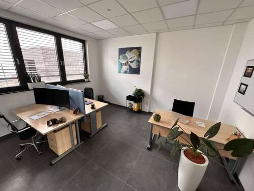 Foto - Büro in Brühl 319,00 € 38 m² - 319,00&nbsp;EUR Kaltmiete, ca.&nbsp; 38,00&nbsp;m&sup2;