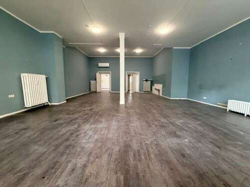 Foto - Einzelhandel in Düsseldorf 3.900,00 € 92 m²