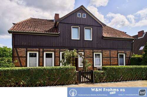 Foto - Haus zum Kaufen in Celle 220.000,00 € 186 m²