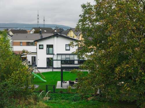 Foto - Haus zum Kaufen in Koblenz Bubenheim 900.000,00 € 182 m²