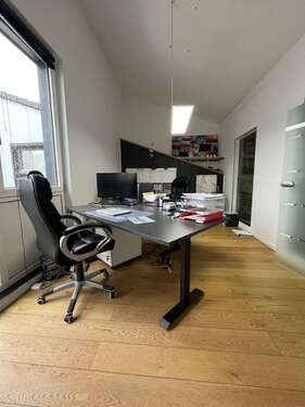 Foto - Büro in Germering 2.470,00 € 194 m²