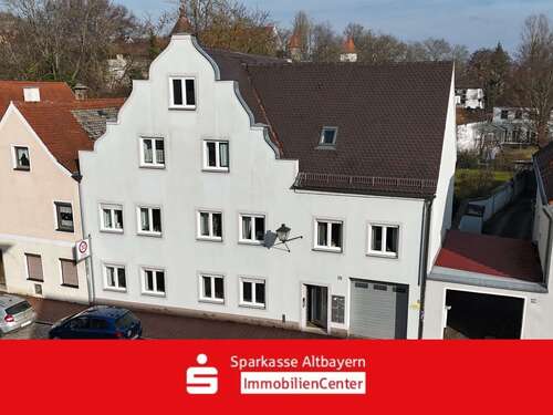 Foto - Haus zum Kaufen in Neuburg 939.000,00 € 495 m²