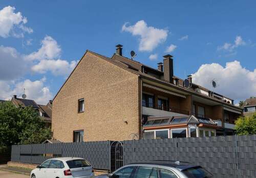 Foto - Haus zum Kaufen in Langenfeld 580.000,00 € 148 m²