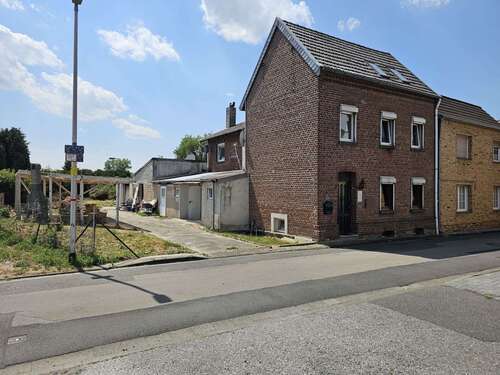 Foto - Haus zum Kaufen in Gangelt 149.000,00 € 145.9 m²