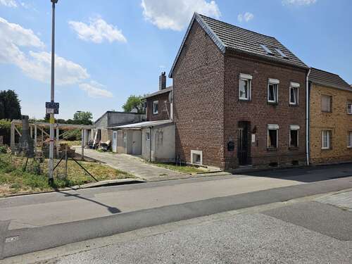 Foto - Haus zum Kaufen in Gangelt 149.000,00 € 145.9 m²