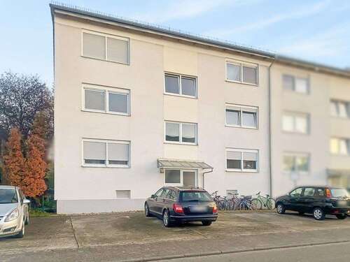 Foto - Wohnung zum Kaufen in Bodenheim 170.000,00 € 64 m²