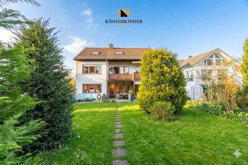 Foto - Haus zum Kaufen in Böblingen 975.000,00 € 292 m²
