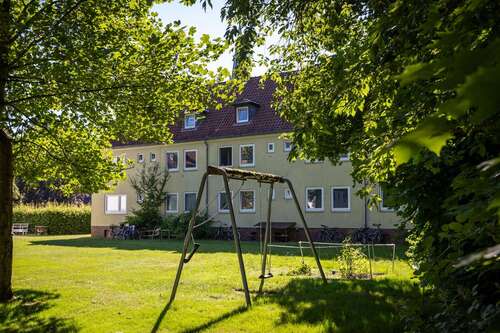 Foto - Haus zum Kaufen in Delmenhorst 649.000,00 € 540 m²