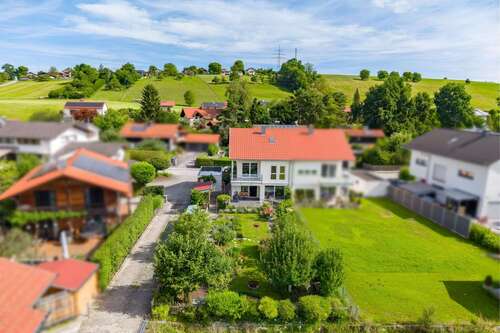 Foto - Haus zum Kaufen in Rohrdorf 845.000,00 € 154.94 m²
