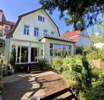 Haus zum Kaufen in Rostock 980.000,00 € 350 m²