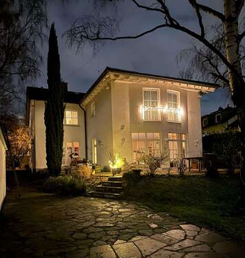 Foto - Haus zum Kaufen in Wiesbaden 1.790.000,00 € 346 m²