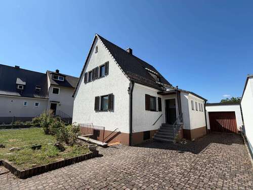 Foto - Haus zum Kaufen in Nürnberg 435.000,00 € 103 m²