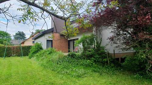 Foto - Haus zum Kaufen in Langenlonsheim 490.000,00 € 199 m²