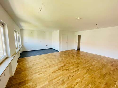 Foto - Wohnung zum Mieten in Nürnberg 980,00 € 75.81 m²