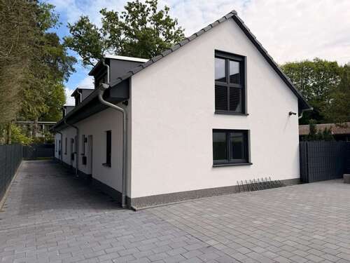 Foto - Haus zum Mieten in Mörfelden-Walldorf 2.500,00 € 105 m²