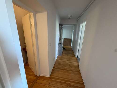 Foto - Wohnung zum Mieten in München 692,46 € 41.12 m²