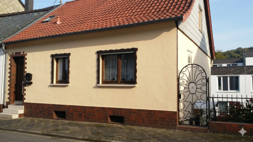 Foto - Haus zum Kaufen in Sulzbach 154.000,00 € 150 m²