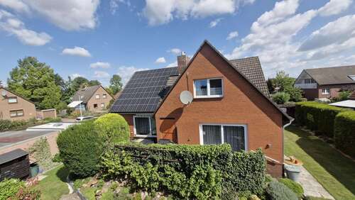 Foto - Haus zum Kaufen in Garbsen 648.000,00 € 212 m²
