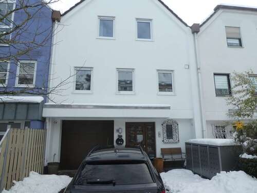 Foto - Haus zum Kaufen in Goldbach 510.000,00 € 185 m²