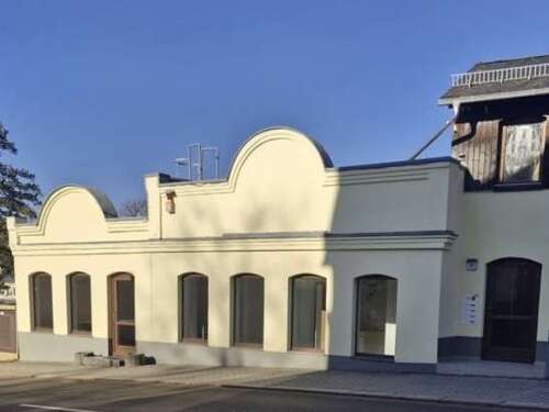 Foto - Einzelhandel in Kirchberg 656,00 € 82 m²