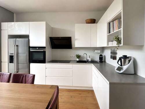 Foto - Wohnung zum Kaufen in Düsseldorf 420.000,00 € 85 m²