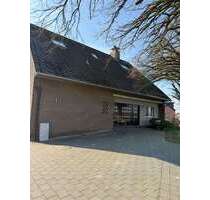 Haus zum Kaufen in Kamp-Lintfort 679.000,00 € 230 m²