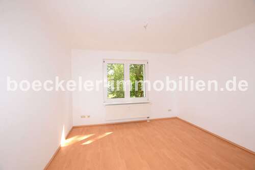 Foto - Wohnung zum Mieten in Bad Dürrenberg 480,00 € 66.81 m²