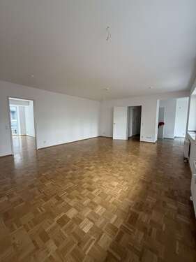 Foto - Wohnung zum Mieten in Düsseldorf 1.100,00 € 76.17 m²