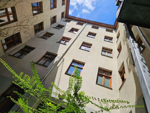 Foto - Wohnung zum Mieten in Magdeburg 460,00 € 51.11 m²