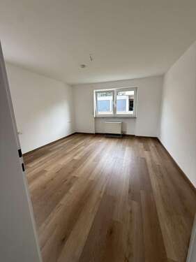 Foto - Wohnung zum Mieten in Freiberg am Neckar 1.500,00 € 90.61 m²