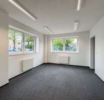 Büro in Siek 1.550,00 € 228 m² - 1.550,00 EUR Kaltmiete, ca.  228,00 m² in Siek (PLZ: 22962)