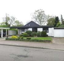 Haus zum Mieten in Neumünster 1.575,00 € 210 m²