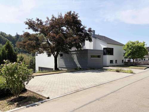 Foto - Haus zum Kaufen in Kandern 985.000,00 € 247.3 m²