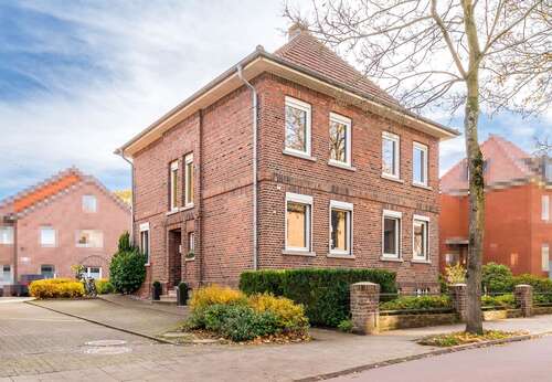 Foto - Haus zum Kaufen in Münster-Hiltrup 825.000,00 € 186.86 m²