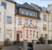 Haus zum Kaufen in Köln 1.550.000,00 € 234 m²