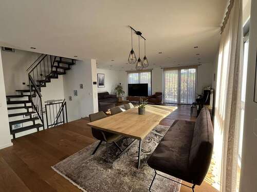 Foto - Haus zum Kaufen in Pfinztal 825.000,00 € 170 m²