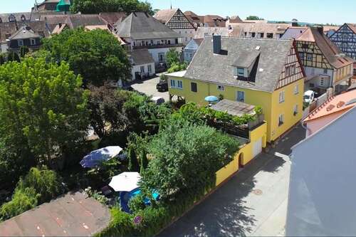 Foto - Haus zum Kaufen in Bad Windsheim 399.000,00 € 269 m²