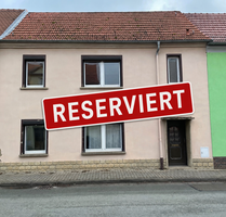 Haus zum Kaufen in Hohenmölsen 70.000,00 € 100 m²