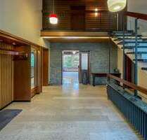 Haus zum Kaufen in Stuttgart 1.550.000,00 € 300 m²