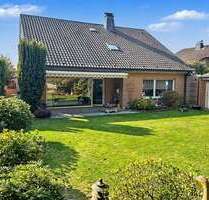 Haus zum Kaufen in Übach-Palenberg 585.000,00 € 280 m²