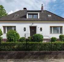 Haus zum Kaufen in Berlin 1.749.000,00 € 215 m²