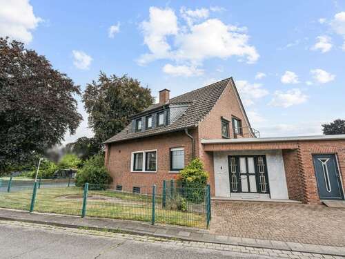 Foto - Haus zum Kaufen in Dinslaken 499.000,00 € 145 m²